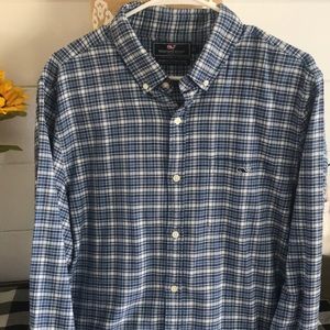 Vinyard Vines men’s (L) slim fit tucker shirt
